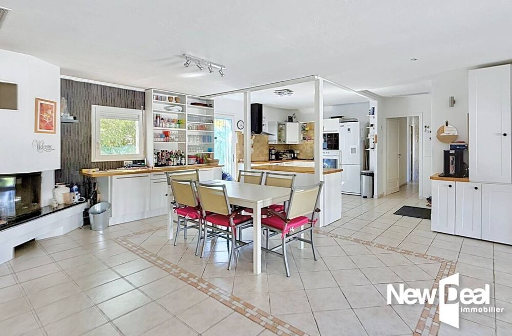 Vente Propriété/Château FAYENCE_Maison d'environ 200 m² sur terrain de 5 000 m² – Quartier recherché Fayence