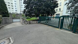  Parking / Garage � vendre 12 m�