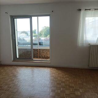  Appartement à louer 4 pièces 78 m²
