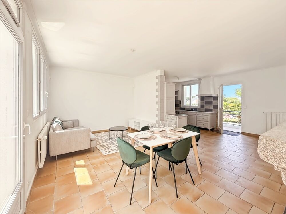 BATZ-SUR-MER / LE CROISIC  APPARTEMENT T4 78m²  3 Chambres  PROCHE PLAGE & JARDINS