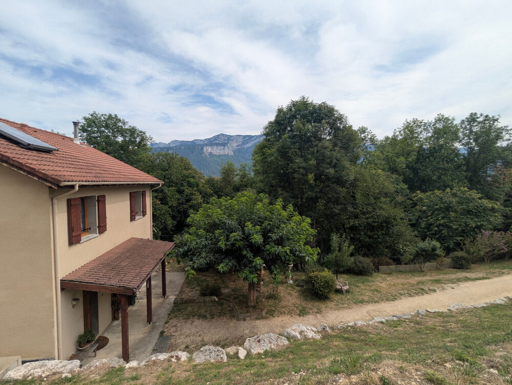 Vente Maison Maison à vendre 6 pièces POLIENAS (38)- Maison 5 chambres sur 1459 m² de terrain -  Proche Tullins Polienas