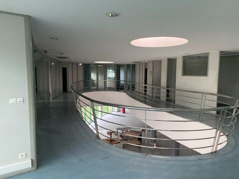  A VENDRE / ENSEMBLE IMMOBILIER 
