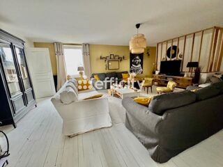  Maison � vendre 8 pi�ces 250 m�