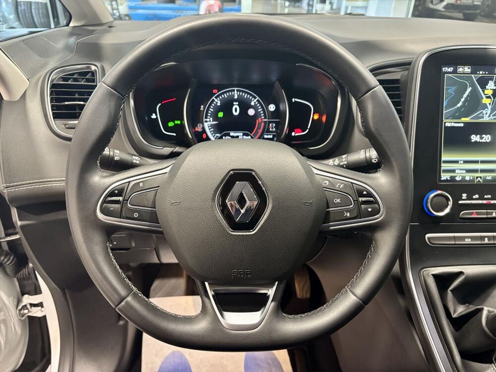 Grand scenic IV IV 1.7 DCI 150 INTENS 2021 occasion 52000 Chamarandes-Choignes