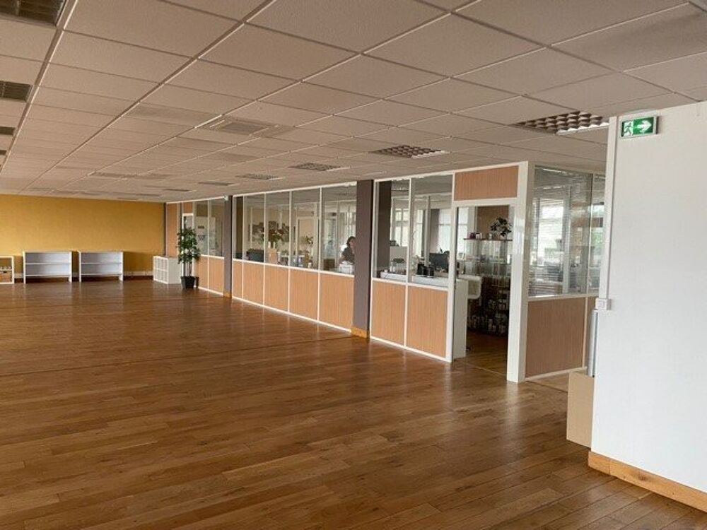   A LOUER - BUREAUX Dijon