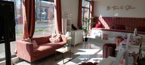 Superbe local esthétique à reprendre !  85 m² 166500 94420 Le plessis trevise