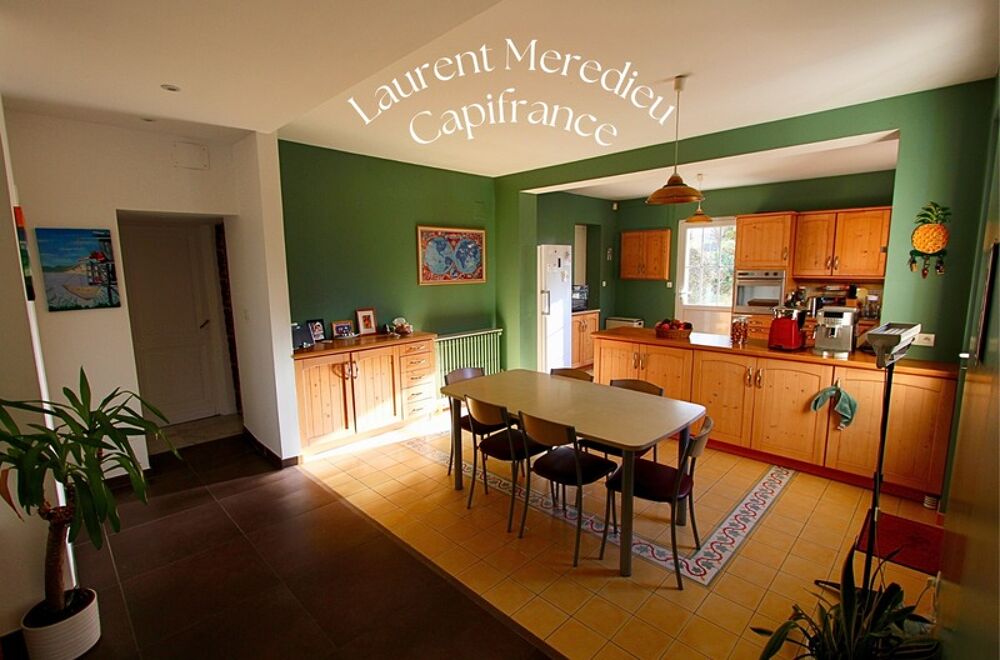 � vendre  Maison Ambar�s-et-Lagrave (33440)