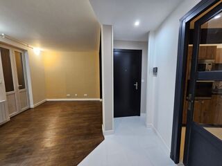  Appartement à louer 4 pièces 78 m²