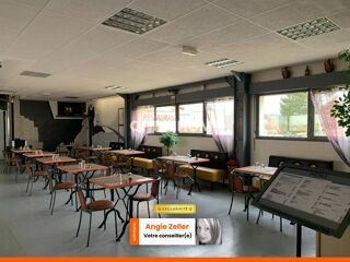   Murs et fonds de commerce - restaurant - salle de spectacle - appartement type 3 - atelier/garage - 450 m² - Saint-Pierre Saint pierre