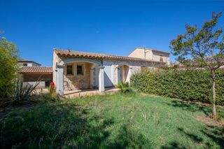  Villa à vendre 15 + pièces 260 m²