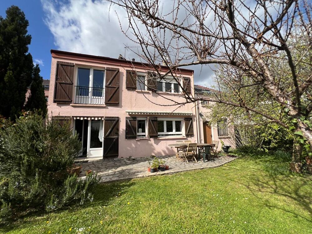 Vente Maison Maison Villepreux 9 pièces 7 chambres 180 m2 Type Marly Villepreux
