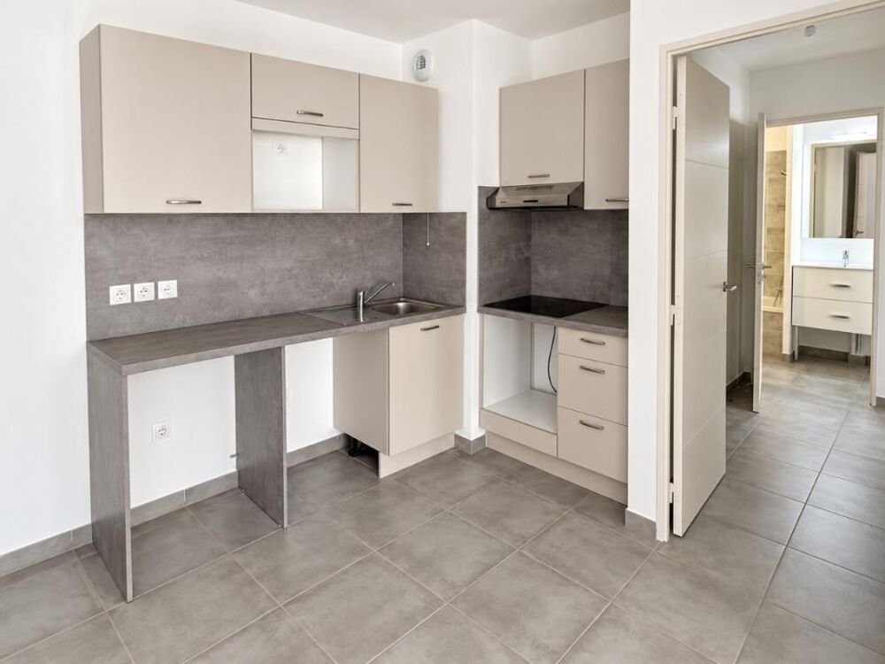 Location Appartement T3 avec balcon et parking à DRAP Drap