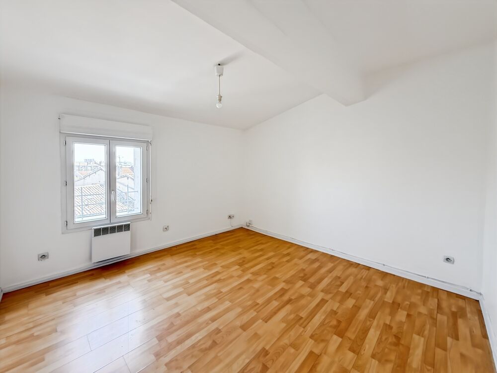 Vente Appartement Idéal investisseur – Lumineux T2 bis de 46 m² – Bordeaux Capucins / Victoire Bordeaux