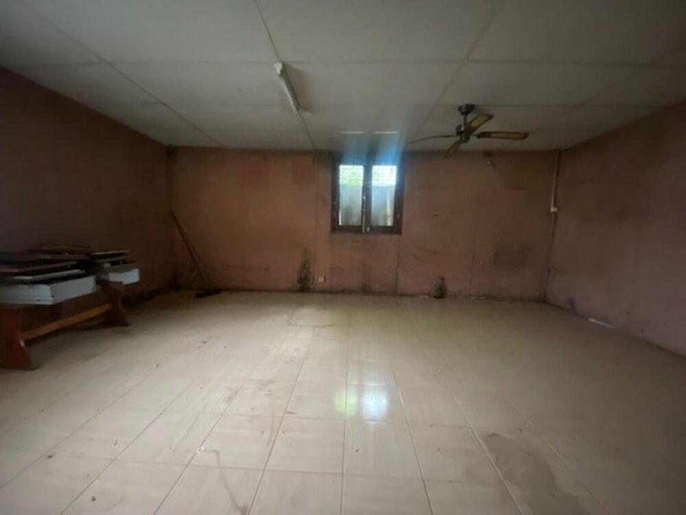 SAINTE CLOTILDE (97490) Maison (à rénover) T3 de 76.30 m² + jardin