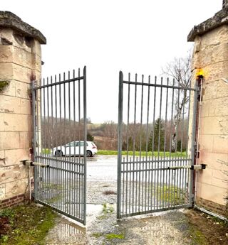  Maison � vendre 10 pi�ces 310 m�