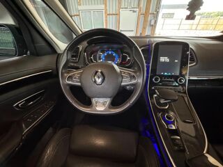 Espace V dCi 160 Energy Twin Turbo Initiale Paris EDC 2016 occasion 56120 Les Forges De Lanouee