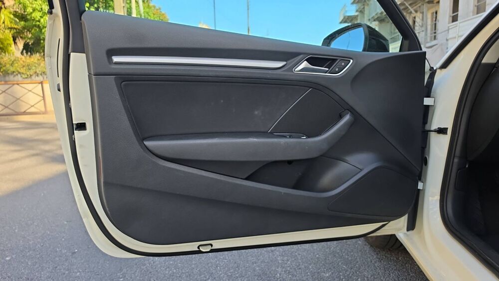 A3 III 1.4 TFSI 122 Ambiente 2013 occasion 95870 Bezons