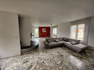  Maison  vendre 6 pices 135 m