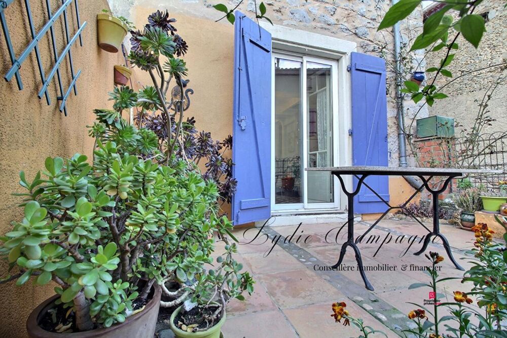 Maison avec terrasse et vue imprenable sur les Corbières