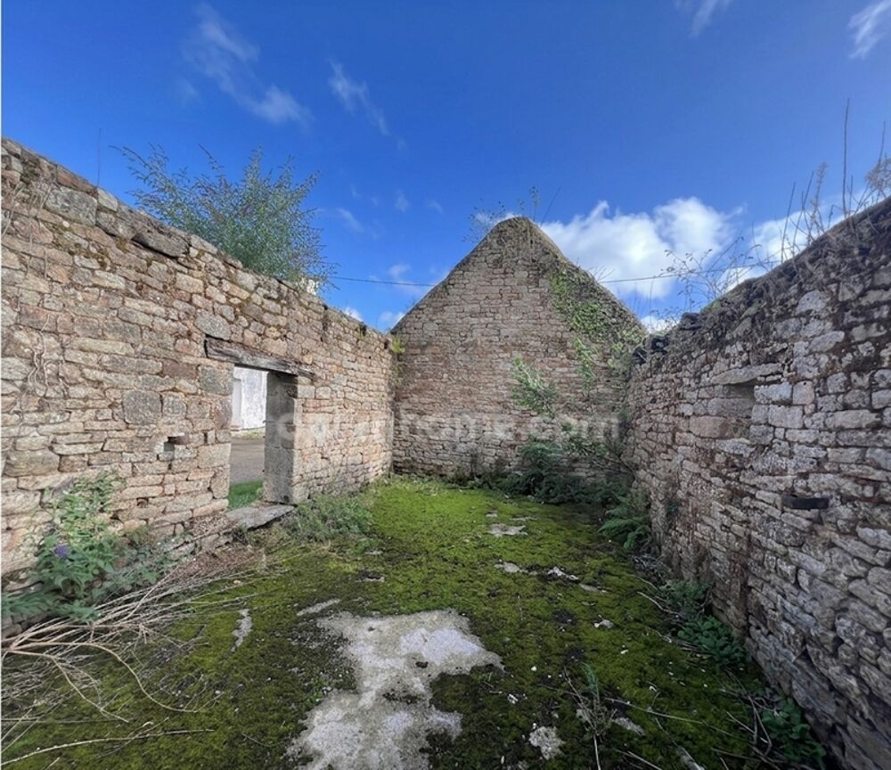 Vente Terrain Terrain à bâtir de 830 m2 viabilisé avec bâtisses en pierre à rénover à Tourch (29) Tourch