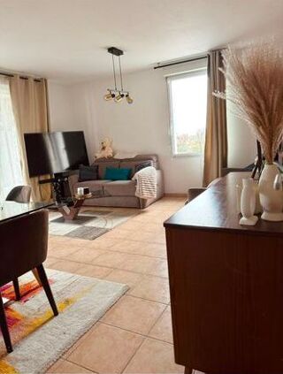  Appartement à louer 3 pièces 60 m²