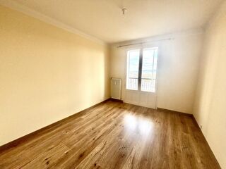  Appartement  louer 4 pices 83 m