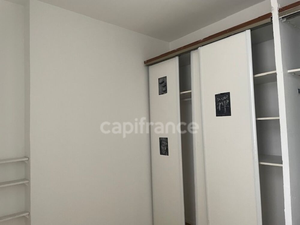 Vente Appartement MARSEILLE 10eme Arrt (13)Appartement à vendre 2 pièces,  2e et dernier étage, 45m2, SUD Marseille 10