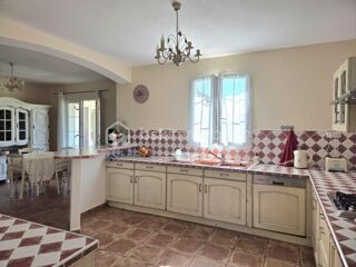  Villa à vendre 5 pièces 160 m²