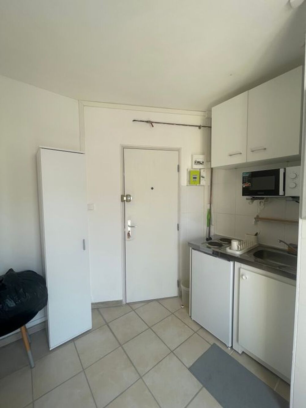 Location Appartement Studio de 12m2 à louer sur Paris 18 Paris 18