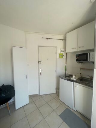  Appartement à louer 1 pièce 12 m²