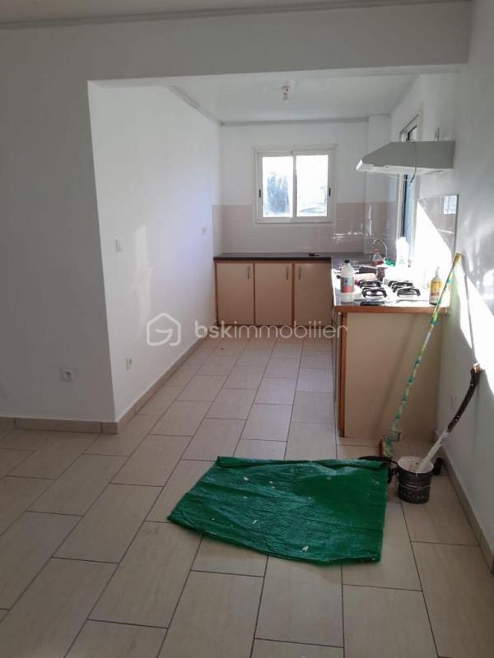 Appartement T3 de 61 m2 à lEtage Saint Benoit La confiance