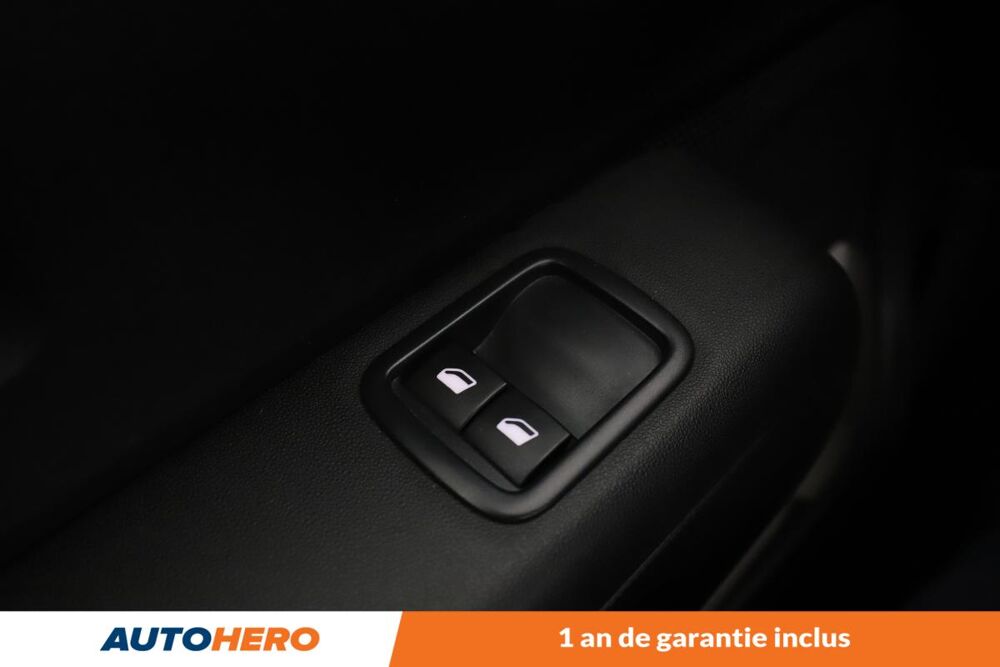 C3 1.2 PureTech Feel Pack BV6 110 ch 2021 occasion 92130 Issy-les-Moulineaux