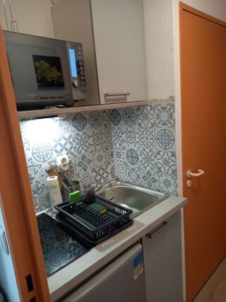  Appartement à louer 1 pièce 18 m²