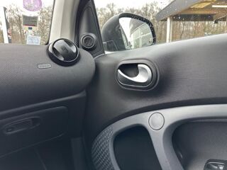 ForTwo III 1.0 71 PASSION BVA6 2017 occasion 78240 Chambourcy