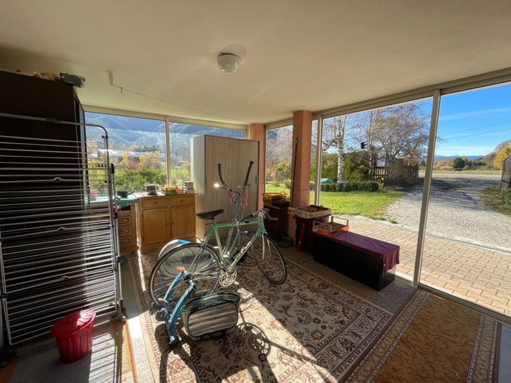 Maison à vendre 6 pièces VEYNES (05)