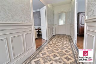  Maison à vendre 6 pièces 214 m²