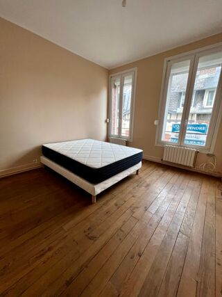  Appartement à louer 3 pièces 70 m²