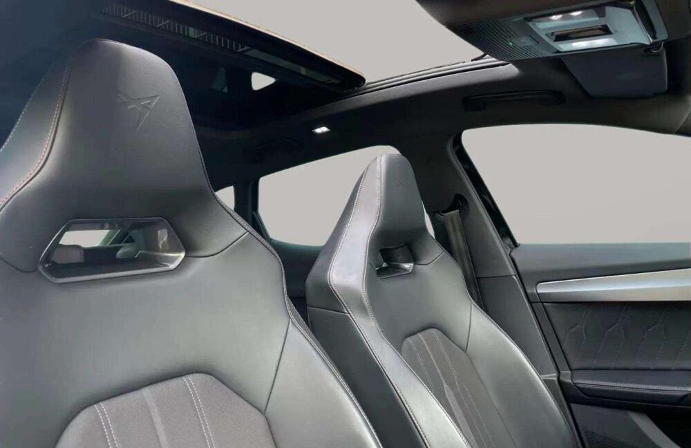 Formentor VZ • e-Hybrid 245ch Toit ouvrant Fullblack 2023 occasion 33600 Pessac
