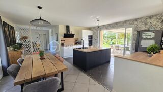  Maison � vendre 9 pi�ces 250 m�