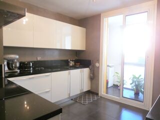 Appartement à vendre 4 pièces 83 m²