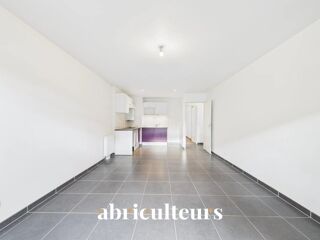 Vente Appartement Appartement 2 chambres - DPE C - Immeuble de 2011 - 2 chambres -terrasse de 13,75m2  - 1 parking - Espace vélo - 26 rue des gren Nantes