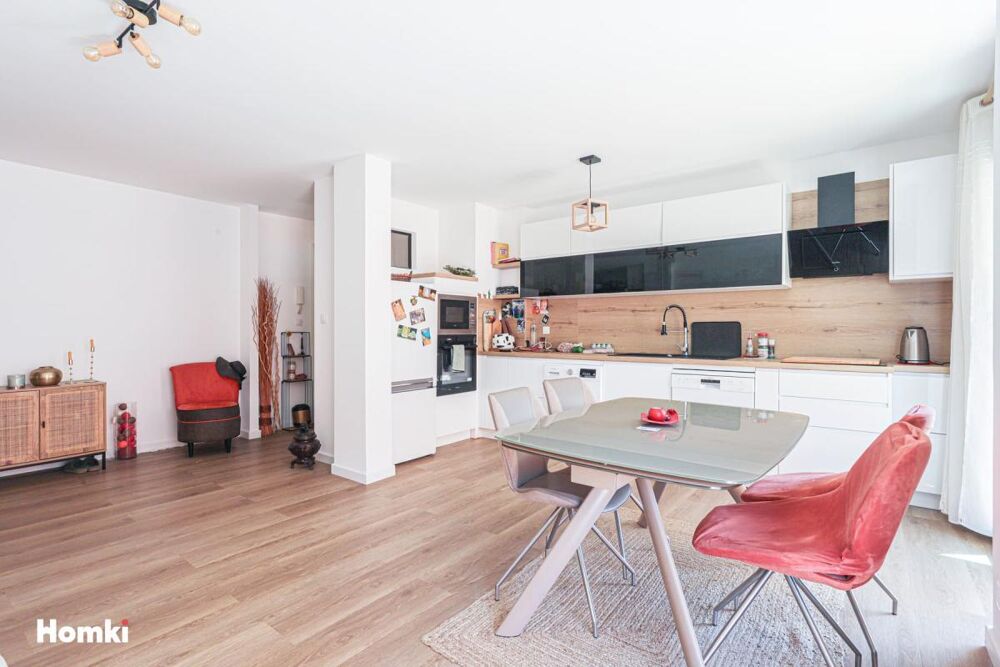 Vente Appartement Antibes – 3 pièces traversant avec terrasse plein Sud – Centre-ville Antibes