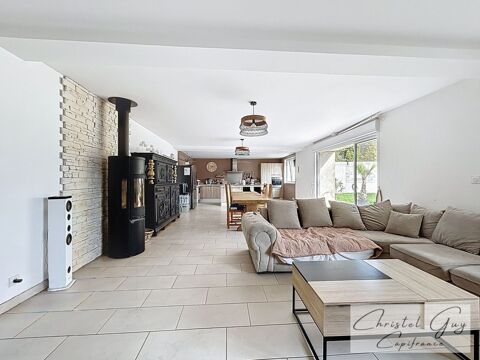   Vaas (72500), Maison de campagne � vendre, 4 chambres, garage, d�pendances sur 3000 m� de terrain Maison - 6 pi�ce(s) - 179 m�