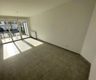  Appartement à louer 2 pièces 46 m²