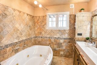  Maison à vendre 8 pièces 164 m²