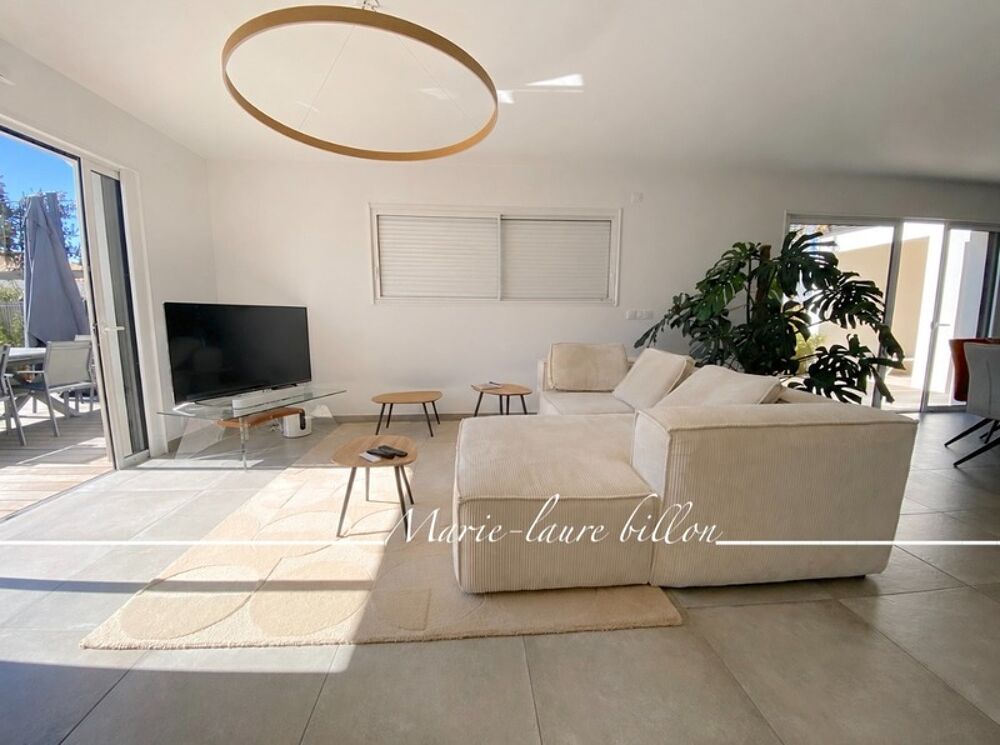Maison à vendre 4 pièces SAINT GILLES CROIX DE VIE (85), maison de 2025, 3 chambres, garage et jardin clos et paysagé