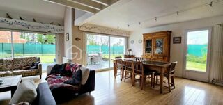  Maison � vendre 8 pi�ces 300 m�