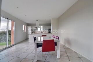  Maison à vendre 6 pièces 193 m²