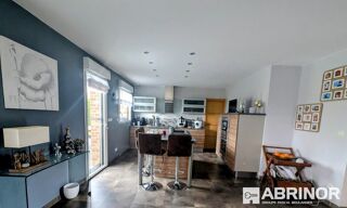  Villa à vendre 6 pièces 138 m²