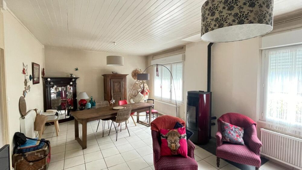 Vente Maison Maison à vendre 7 pièces proche LAC DE GUERLEDAN (22) Bon repos sur blavet